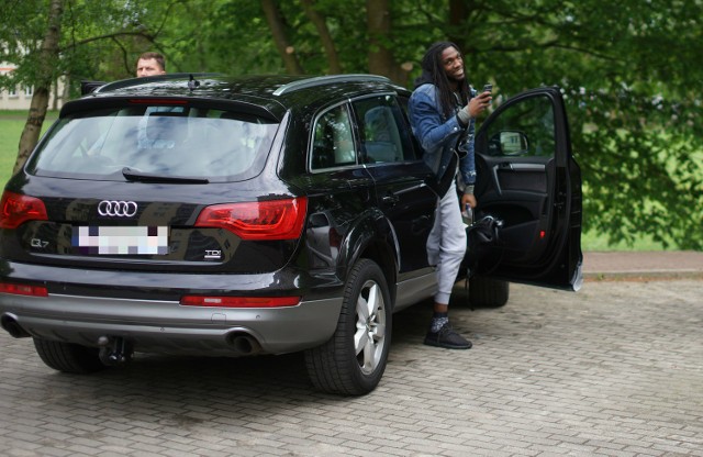 Kenneth Faried odwiedził Demonte Harpera w Słupsku.