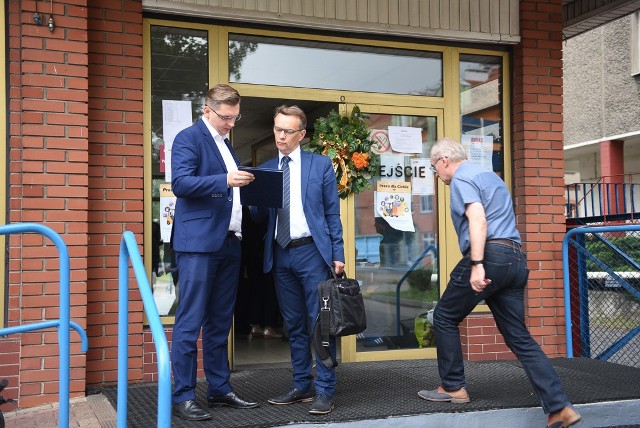 Dziś do Metronu weszli przedstawiciel wojewody. Przejmowanie majątku Metronu, jak szacują urzędnicy, potrwa 2-3 miesiące