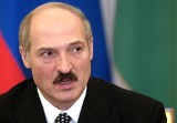 Prezydent Białorusi Aleksandr Łukaszenka miał koronawirusa. Niedawno polityk mówił, że "nie ma koronawirusa, bo go nie widać" 