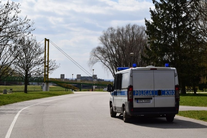 Na rzeszowskich Bulwarach porządku będą strzegły policyjne patrole konne [ZDJĘCIA, WIDEO]