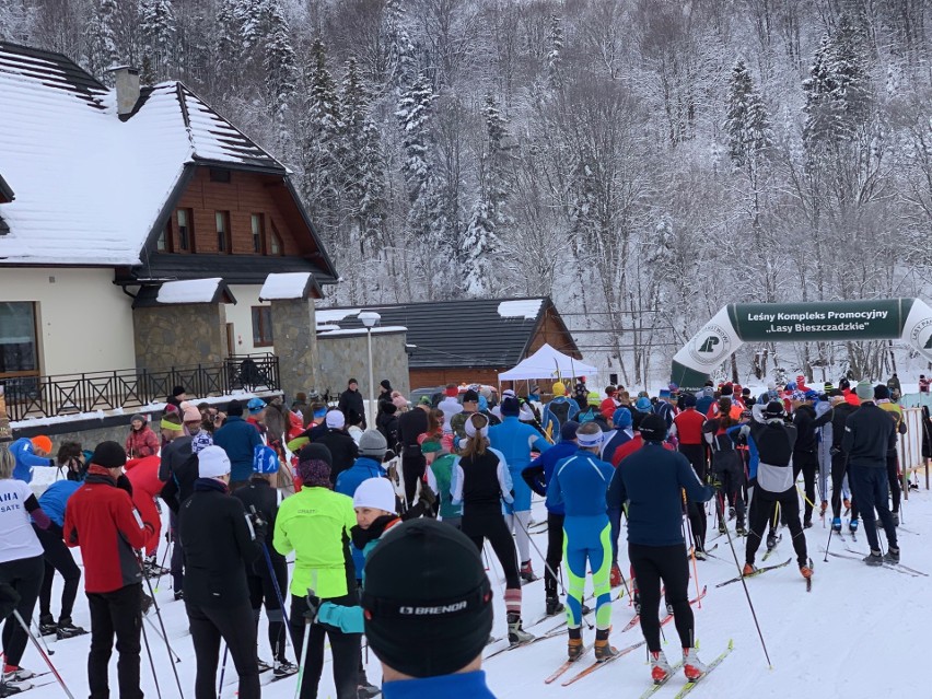 200 miłośników biegania na nartach rywalizowało w sobotę na...