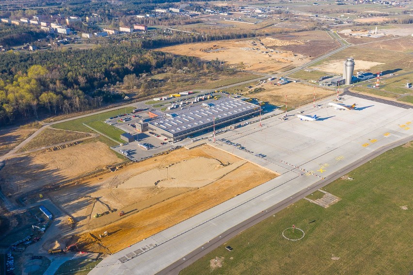 Nowa strefa cargo Katowice Airport. Wiosną 2019 trwa tutaj...