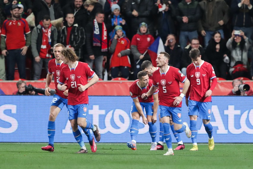 Eliminacje Euro 2024. Reprezentacja Polski przegrała z Czechami w pierwszym meczu eliminacji. Fatalny debiut Fernando Santosa w kadrze