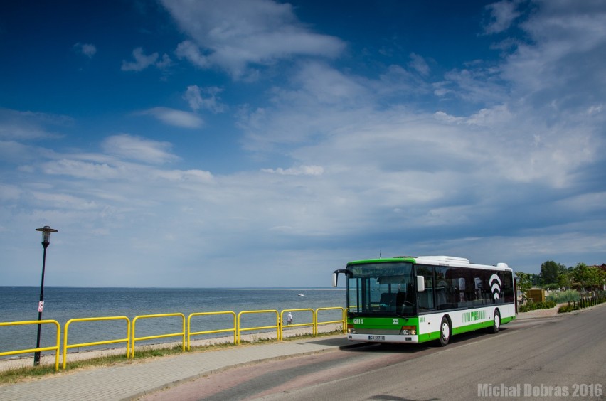Autobus linii nr 666 do Helu - portal Fronda apeluje o...