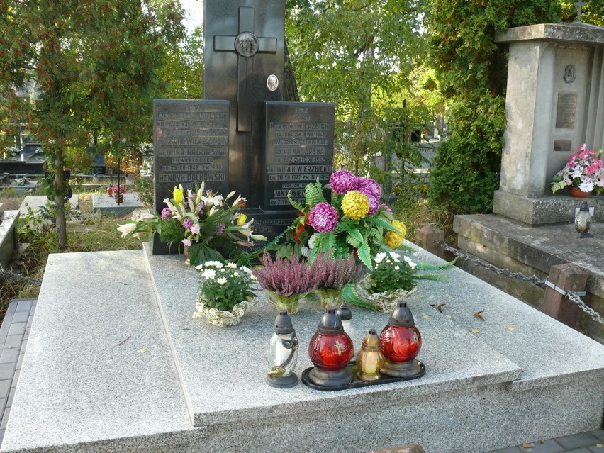 Rodzinny grób, gdzie została pochowana Anna Nagórska.