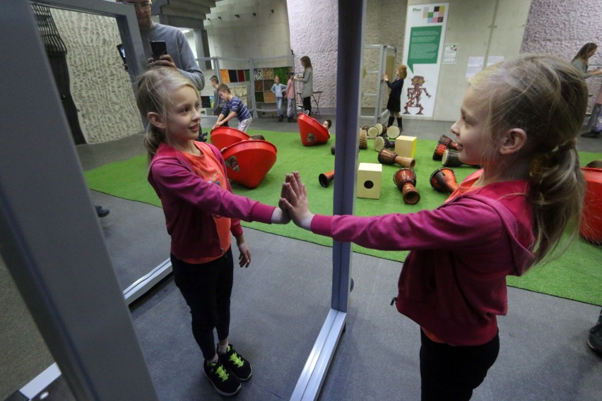 Centrum Spotkania Kultur dla dzieci. Plac zabaw powstał dzięki budżetowi obywatelskiemu (ZDJĘCIA)               