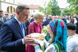 Prezydent Andrzej Duda z małżonką w Nowym Mieście nad Pilicą