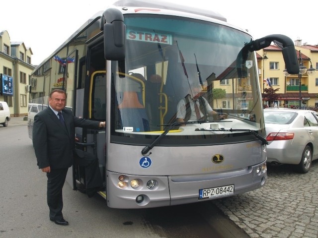 Tym autobusem będą mogły podróżować osoby niepełnosprawne.