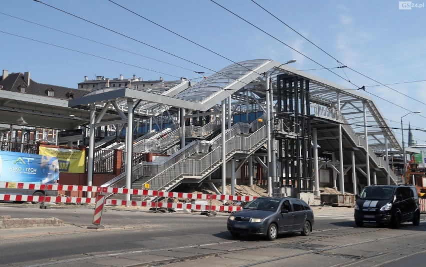 Przebudowa dworca PKP Szczecin Główny. Widać już nowy łącznik [ZDJĘCIA] 