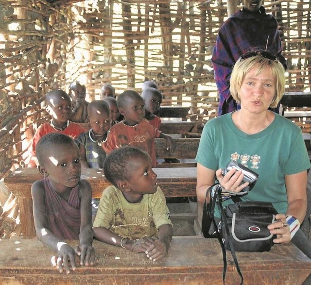 Krystyna Łętocha w szkole w wiosce Masajów
