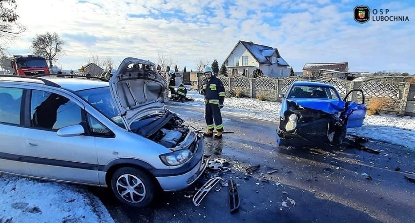 Pomocy udzielali strażacy z OSP Lubochnia, Budziszewic,...