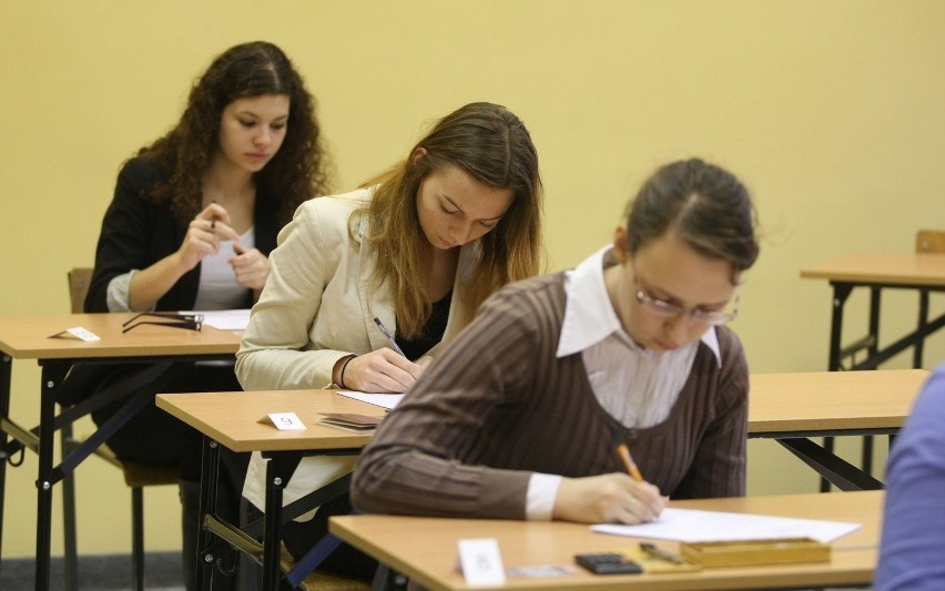 Próbna matura 2014 z matematyki w II LO w Gdyni