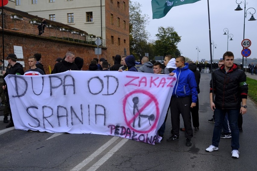 Na terenie toruńskiej starówki zaplanowano na dziś w summie...