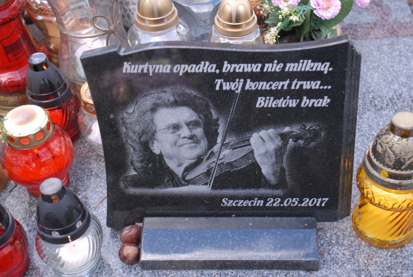 Zbigniew Wodecki - piosenkarz i kompozytor. Zmarł w maju...