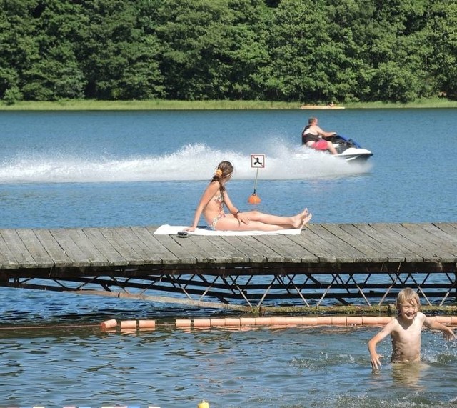 Na jeziorze Głębokim będzie zakaz używania silników spalinowych.