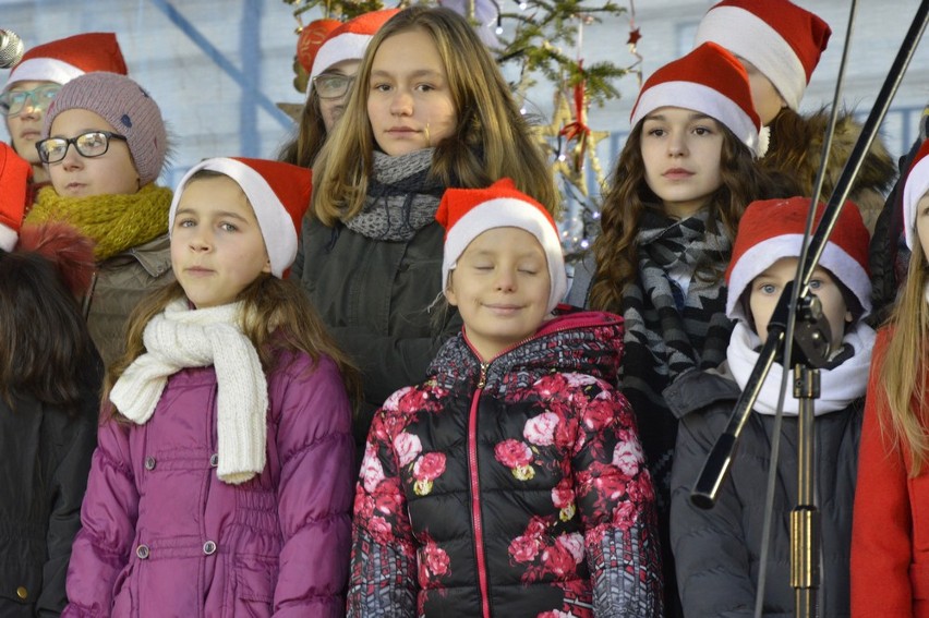 Gorlice. Na rynku zrobiło się świątecznie