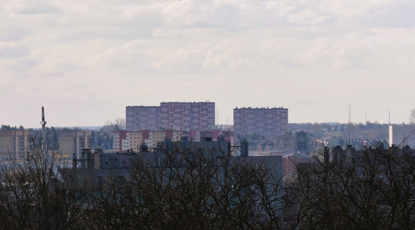 Częstochowa z murów Jasnej Góry. Widać Tysiąclecie, Błeszno...