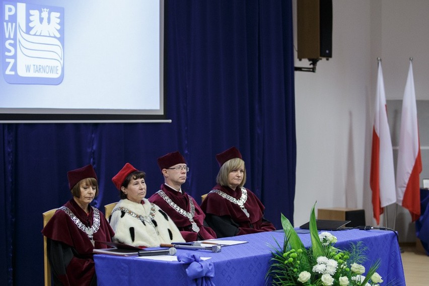 Tarnów. Inauguracja roku akademickiego w PWSZ