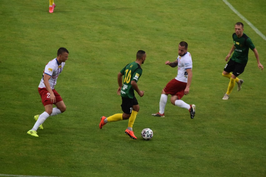 GKS Jastrzębie - Podbeskidzie 0:3. Pokaz siły Górali. Bielszczanie o krok od awansu, GKS w trudnej sytuacji [ZDJĘCIA]