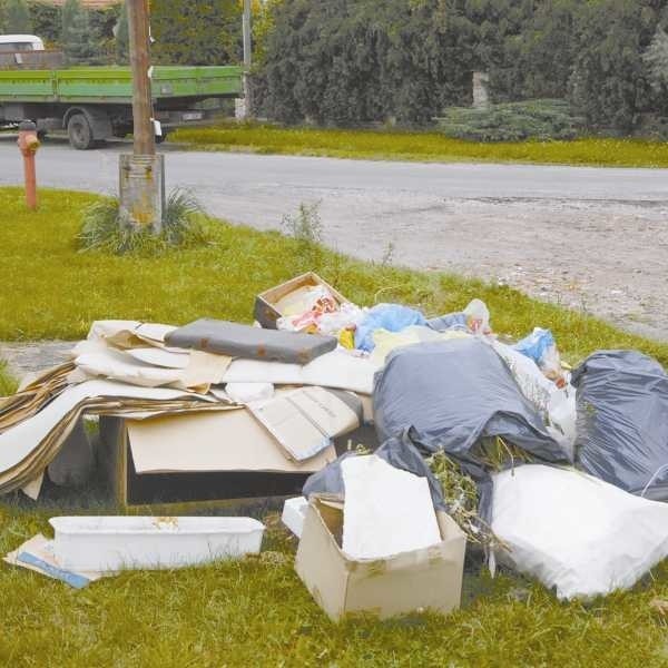 Jeszcze tydzień temu na ul. Leśnej leżała sterta śmieci.