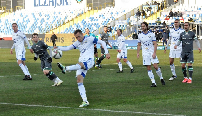 Piłkarze z Mielca przegrali na własnym stadionie z Lechią...