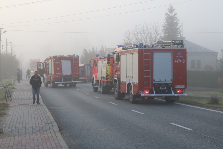 Wypadek w Świechowej k.Jasła. Z niewyjaśnionych przyczyn zjechał z drogi i z całym impetem uderzył w betonowy przepust (ZDJĘCIA)