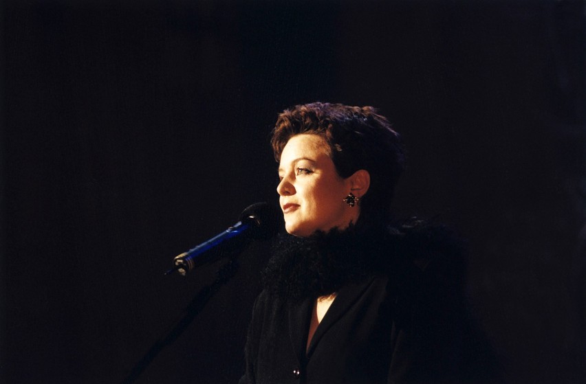Hanna Banaszak rozpoczęła karierę solową w latach 80-tych.