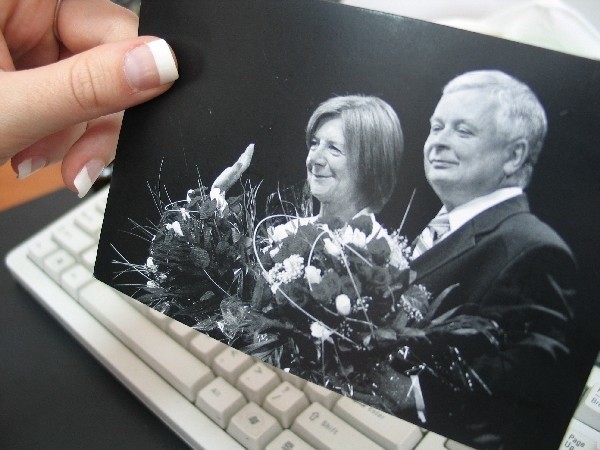 W internecie można kupić "pamiątki&#8221; związane ze śp. Lechem Kaczyńskim.