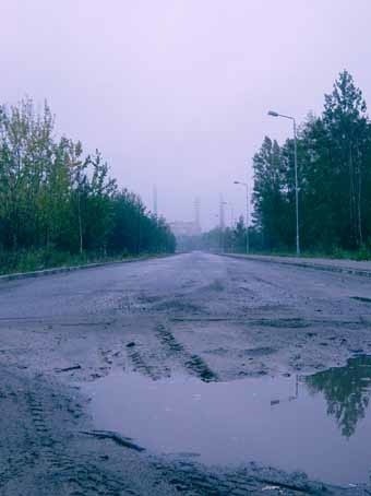 Na razie jest 600-metrowy odcinek drogi, po którym hula tylko wiatr.