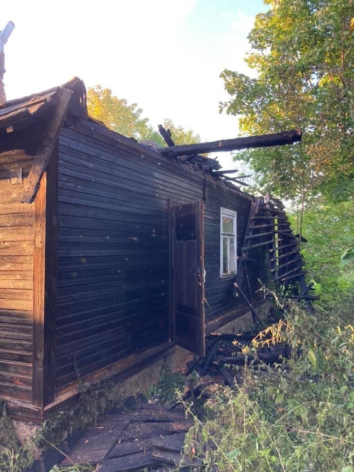 Bielsk Podlaski. Pożar przy ul. Brańskiej. Dom spłonął całkowicie