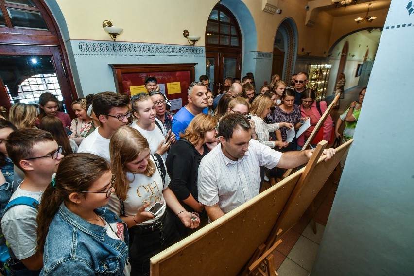 Dla absolwentów szkół podstawowych wolne miejsca są np. w II...