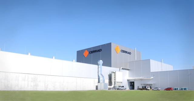 Nowa fabryka Cerradu prezentuje się imponująco z zewnątrz.