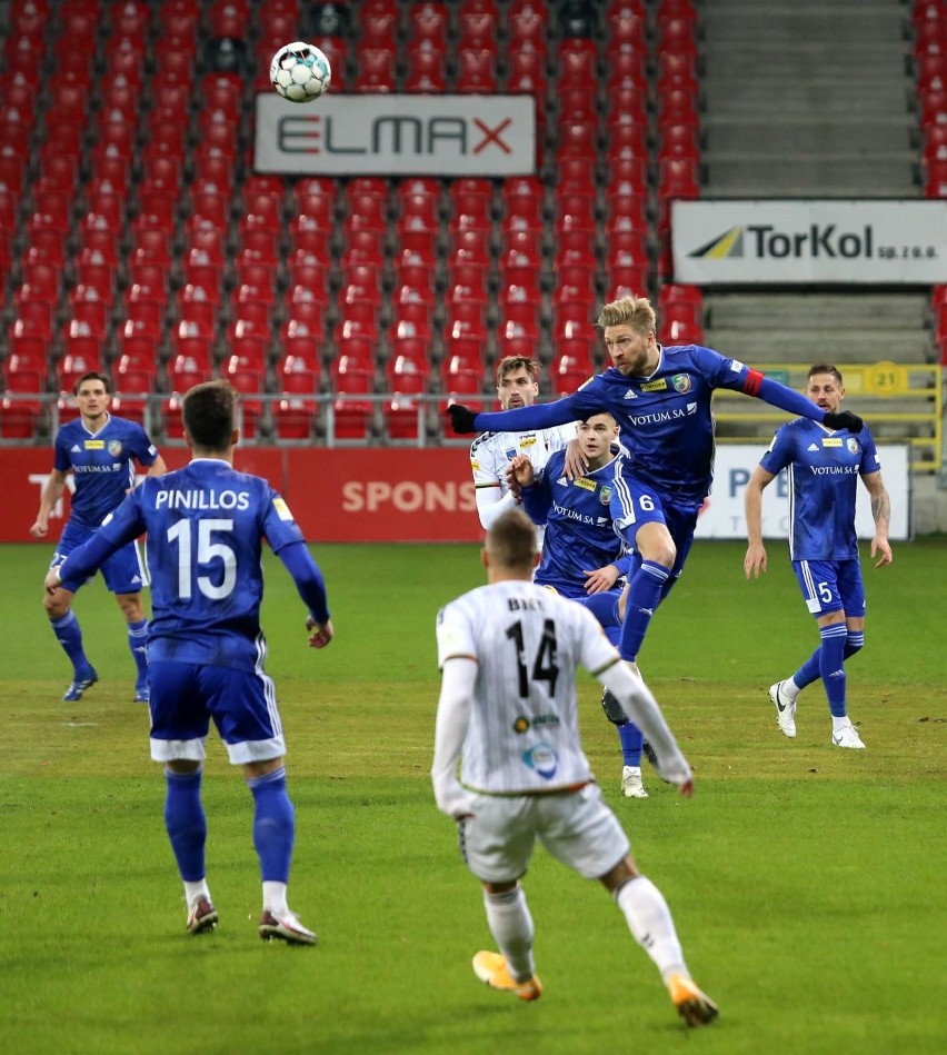 21.11.2020. GKS Tychy - Miedź Legnica 0:2....