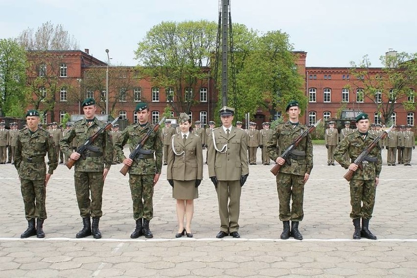 Inowrocław. Nagrody i wyróżnienia dla żołnierzy 2 IPK i przyjaciół jednostki