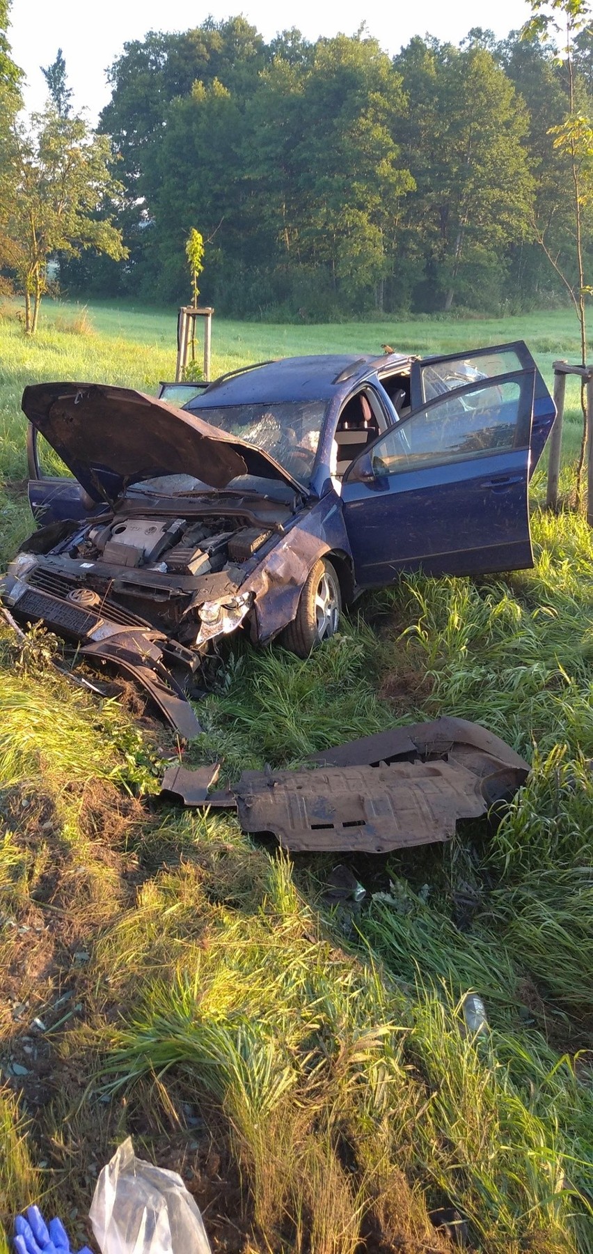 Niedźwiedzkie. Wypadek na trasie Ełk - Grajewo. Czteroosobowa rodzina trafiła do szpitala (zdjęcia)