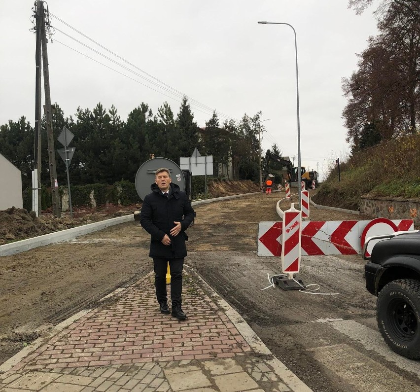 Budowa drogi powiatowej Przytyk – Kożuchów już na finiszu. To wspólna inwestycja powiatu radomskiego z gminą Przytyk