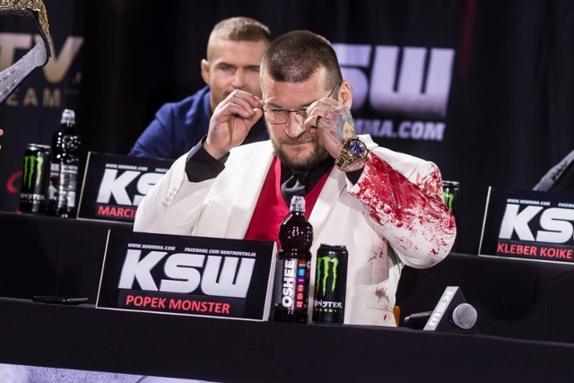 KSW 45 - walka Popek vs Erko Jun już w sobotę, 6.10.2018. Popek zmierzy się z pogromcą Tomasza Oświecińskiego, któremu sam uległ. Gdzie oglądać całą walkę? Transmisja online i w TV (w systemie PPV)