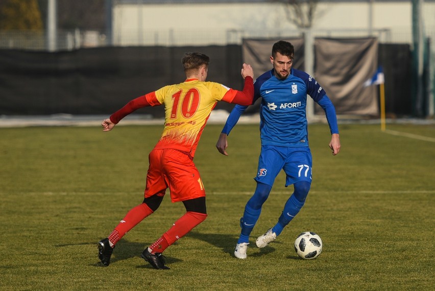 Lech Poznań – Znicz Pruszków 3:0. Putnocky wrócił do bramki