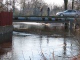 Wody z roztopionego śniegu jest coraz więcej (zdjęcia, wideo)