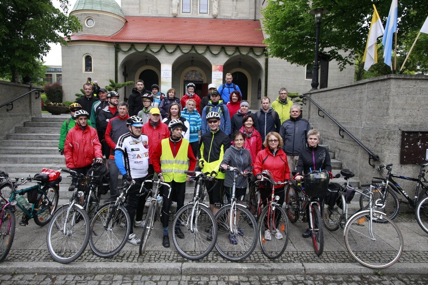Opolscy rowerzyści pielgrzymowali na Górę św. Anny [zdjęcia]