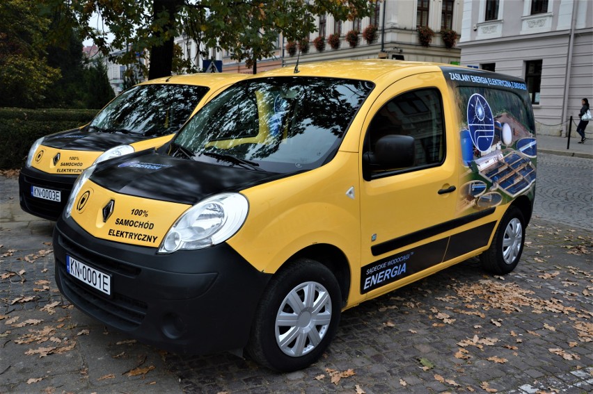 Nowy Sącz. Na rynku pojawiła się pierwsza w mieście stacja ładowania samochodów elektrycznych