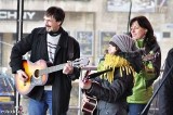 Z gitarami i "Nadzieją" dla dzieci. Koncert na placu Jagiellońskim (zdjęcia i film)