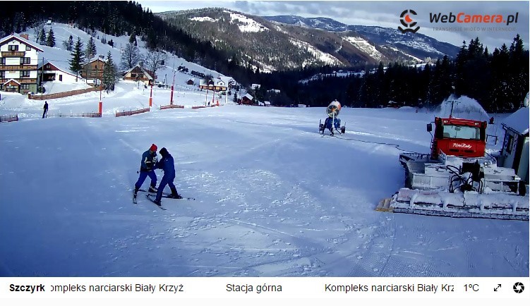 Warunki narciarskie w Beskidach: mrozik, sporo śniegu, czyli jedziemy na narty! [ZDJĘCIA Z KAMEREK]