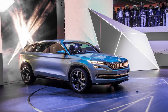 W marcu podczas salonu samochodowego w Genewie Skoda zaprezentowała model Vision-S. Być może tak właśnie wyglądać będzie nowy SUV tego producenta, który na rynku pojawi się w przyszłym roku.
