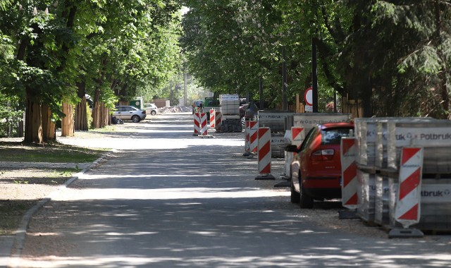 Oprócz ul. Prezydenta, remonty na os. Sikawa zakończą się w ciągu miesiąca.