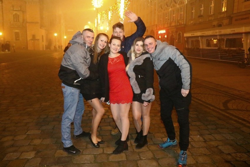 Tak Wrocław witał Nowy Rok na Rynku [ZDJĘCIA]