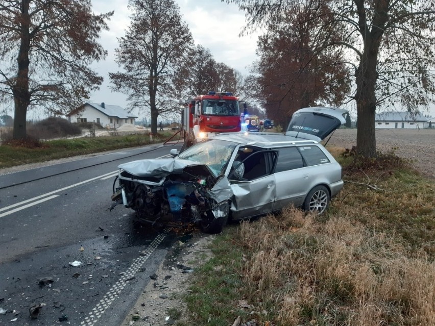 Do wypadku doszło na łuku drogi w Cetkach