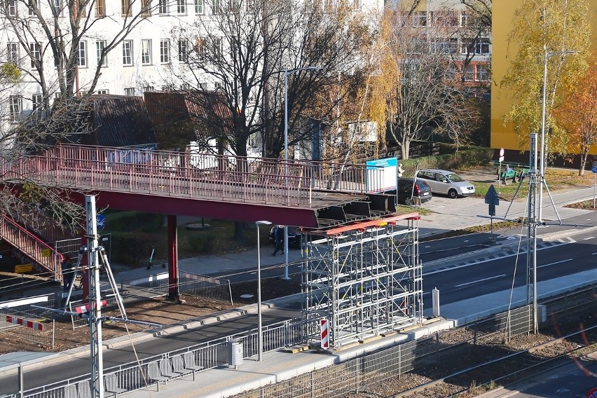 Rozbiórka kładki nad ulicą Grabiszyńską