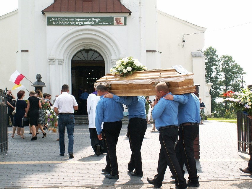 Pan Lucjan był jednym z najlepiej zorientowanych mieszkańców...