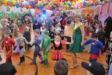 Wspaniały bal odbył się w przedszkolu w Połańcu. DJ Marco i wiele innych atrakcji dla dzieci [DUŻO ZDJĘĆ]